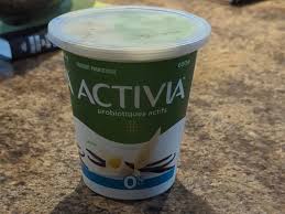 activia vanilla yogurt nutrition facts