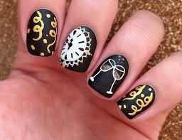 It is very easy to. Easy And Simple New Year Nail Art Design Ideas For Short Nails