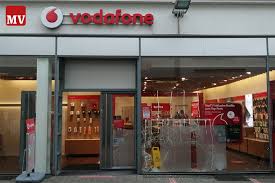 Vier Männer in Vodafone-Shop eingestiegen