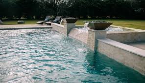 Pool Water Features For Great Outdoor