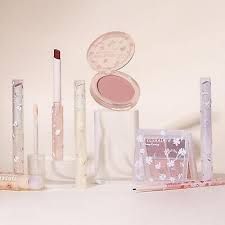 8 pieces waterproof makeup kits