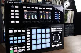 Why Is Maschine Studio So Underrated Shorts Youtube gambar png
