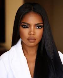 Having creative freedom is a must when it comes to achieving a half blonde, half black hair color like this. Lace Front Wigs Black Hair Half Blonde Half Black Hair Wig In Wcwigs C Dianawigs