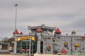 3 indoor attractions in pigeon forge tn
