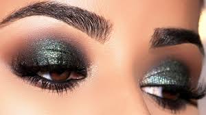 green smokey eye look makeup tutorial