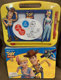 Disney Toy Story 4 Magnetic Drawing Kit