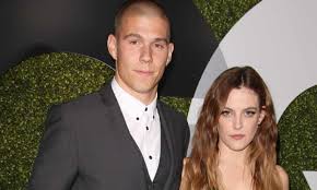 But it's not just the australian's personal life which is a success, having grown up in the small nsw beach town of byron bay and going on to feature in some big. Riley Keough I Had A Bad Reaction To Authority Riley Keough The Guardian