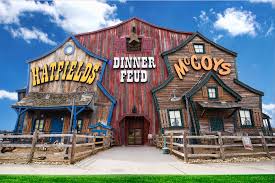 top 4 dinner shows in pigeon forge tn