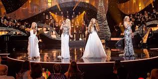 Celtic woman — i see fire 05:09. Celtic Woman Home For Christmas Wttw