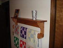 wall hanging quilt rack and shelf