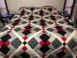 Queen Size Quilt Pattern Red Black And