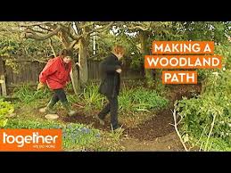 Creating A Woodland Path Real Gardens