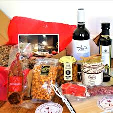 wine combination in a gourmet gift box
