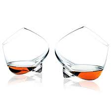 I nostri bicchieri sono incisi per mezzo del laser, tecnica che dona alla personalizzazione un effetto satinato e semi trasparente. Bicchieri Personalizzati Rum In Offerta A Giugno 2021 Stayfood