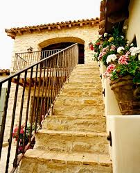 Outdoor stairs should be designed so as not to accumulate water on the tread surface wet stair tread surfaces become slippery from water, ice, or algae and fungal. How To Design Exterior Stairs