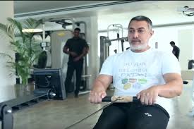 From Fat To Fit How Aamir Khan Did It The Urban Guide