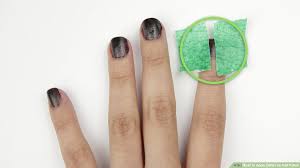 3 ways to apply glitter on nail polish