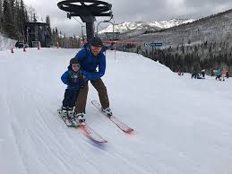 teaching kids how to ski at solitude