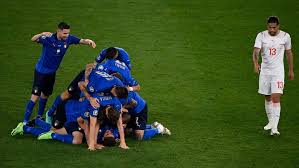 Gli azzurri spelade totalt tio matcher i kvalet och vann samtliga. Starkes Ausrufezeichen Italien Steht Im Achtelfinale Fussball Em 2021 Sportnews Bz