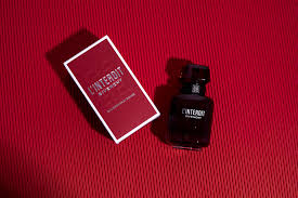 l interdit rouge by givenchy