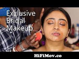indian bride make up forehead chandan