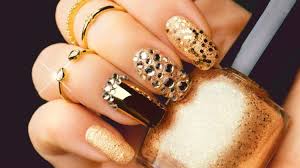 shining shimmering splendid bling nails