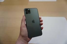 Even some dslr cameras can't do that. Iphone 11 Pro Max 256gb Midnight Green At T Mwfh2ll A A Bam Liquidation