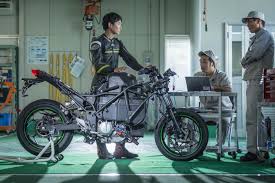 Moto Top Gun Maverick Kawasaki Commits to a Future of Electrics, Hybrids and Hydrogen-Fueled  Motorcycles