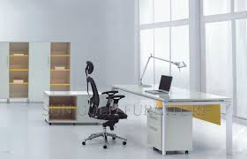 High gloss is a great way to revitalize your space, especially if it is shady and lacks natural lighting. China Sz Od075 Modern Sun Gold Office Furniture Factory Table High Gloss White Office Desk China Office Desk White Office Desk