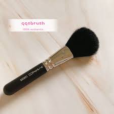 mac 129shs powder blush brush short