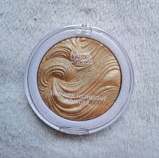 mua makeup academy shimmer highlight