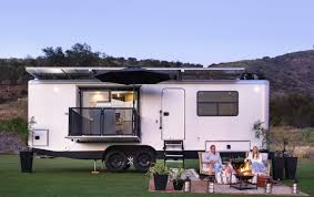 The Best Travel Trailers For Home Like