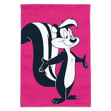 Pepe le pew arrives at the foreign legionnaires to ask for a spot on the counsel but when he arrives everyone else runs away making pepe think he is i have always liked the bumbling romancing efforts of pepe le pew. Looney Tunes Pepe Le Pew Garden Yard Flag Walmart Com Walmart Com