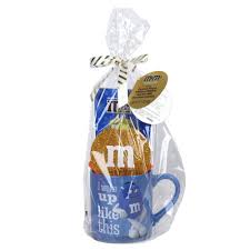 blue holiday themed mug gift set