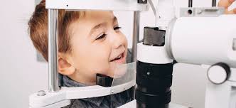 At What Age Can a Child Go to the Optometrist? | For Eyes | Blog