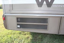 it s 89 out and my rv s air conditioner