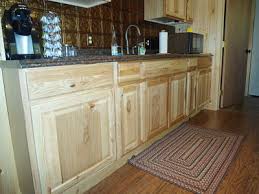 hickory kitchen cabinets information