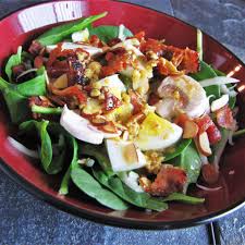 spinach salad with warm bacon mustard