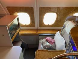review emirates a380 business cl