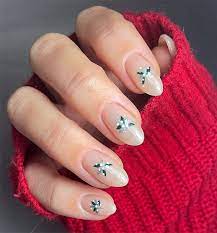 magical christmas nail art inspirations