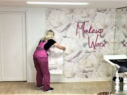wallpaper seams how to hide or repair
