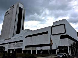 Where the former president's presence used to be huge. Abandoned Trump Plaza Casino In Atlantic City 810x608 Abandonedporn