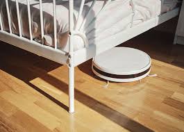 how to clean laminate floors so they