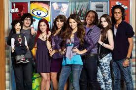 She witnesses cat valentine being thrown into the back of a garbage truck, and rescues her. List Of Victorious Characters Wikipedia