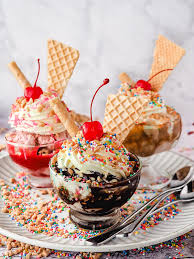 ice cream sundae keep calm and eat