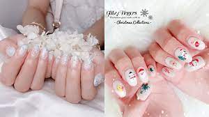 singapore to get christmas perfect nails