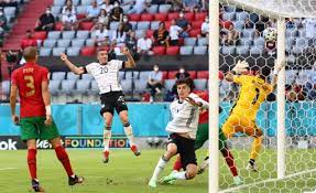 Đức thất bại trước pháp ở lượt trận đấu đầu tiên, một thất bại không phải là quá bất ngờ với người hâm mộ đã theo dõi sát sao tình hình của 2 đội trong những năm vừa qua. 1l6faiec86ka4m