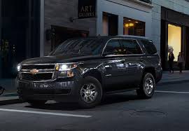 chevy traverse vs chevy tahoe beastly