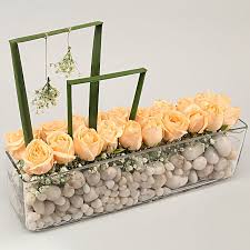 Peach Roses In Rectangular Glass Vase