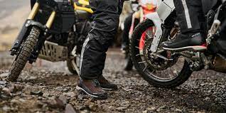 motorcycle boots find your perfect